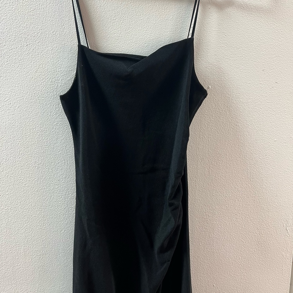 black zara dress - midi